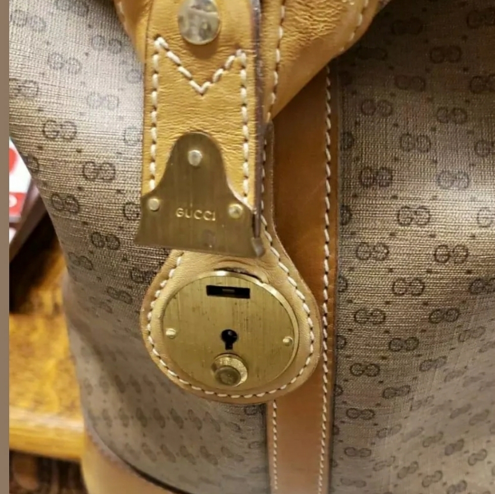 Vintage Rare Clean Gucci Weekender - Picture 4 of 6